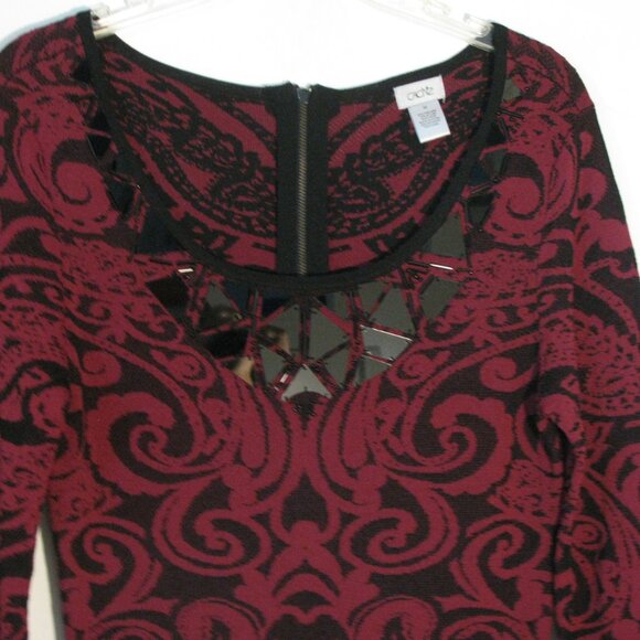 Cache Dress Medium NWOT  Red Black Paisley Print Sheath Heavyweight Back Zip - Picture 2 of 7